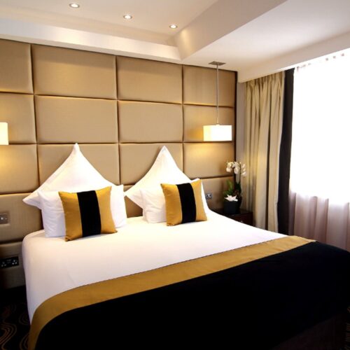 The Piccadilly West End