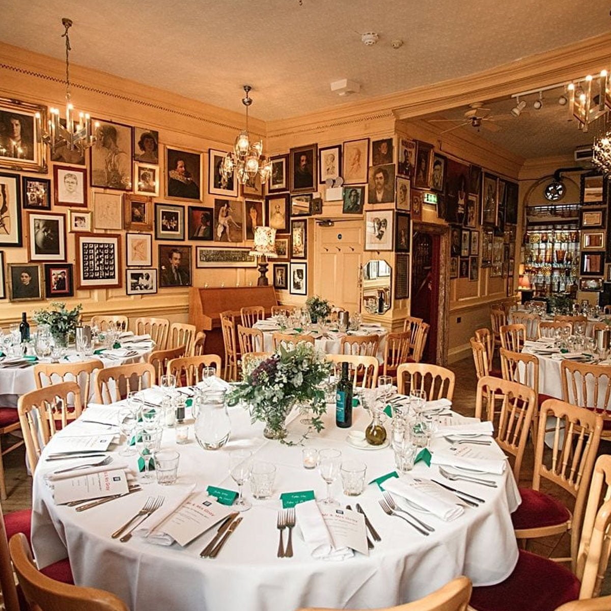 Embark on a Foodie Adventure In Soho’s Dining Unique Culinary Scene