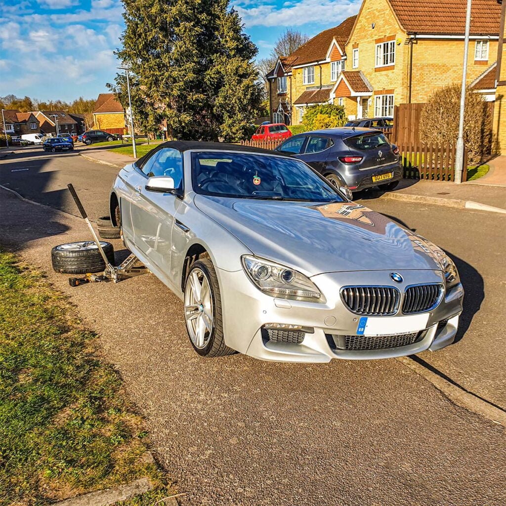 Olympus Mobile Tyre Fitting