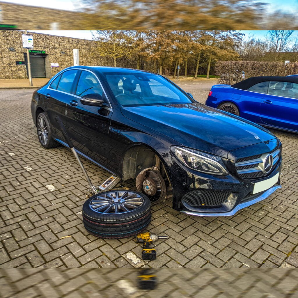 Olympus Mobile Tyre Fitting