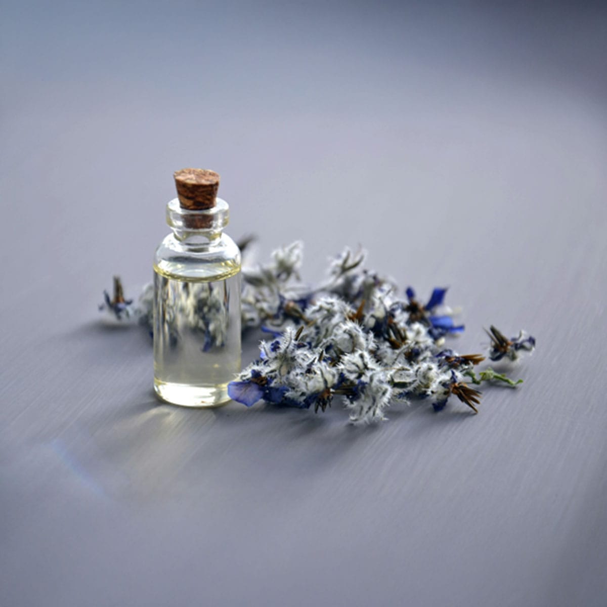 Crafting Your Signature Scent: How Custom Perfume Complements Your Fashion Style