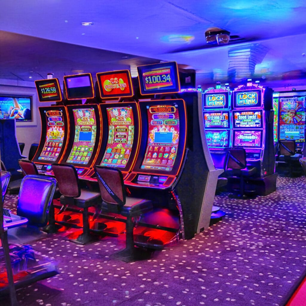 Why More Gamblers Are Choosing Online Casinos Over Traditional Casinos