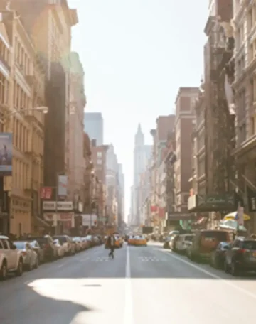 Soho Living in the UK vs. the US: A Cultural and Lifestyle Comparison